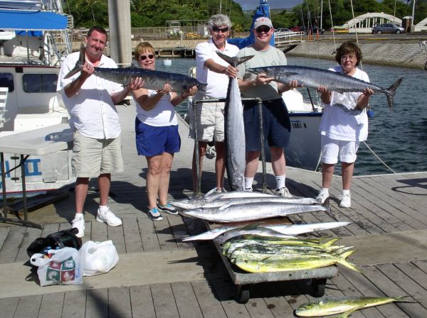 10-19-07
Regan, Jody, Bob, Rob and Judy had a very productive fishing trip. Ono's, Mahi Mahi's, Yellowfin Tuna and a Chinga too!
Wow. Nice work.
