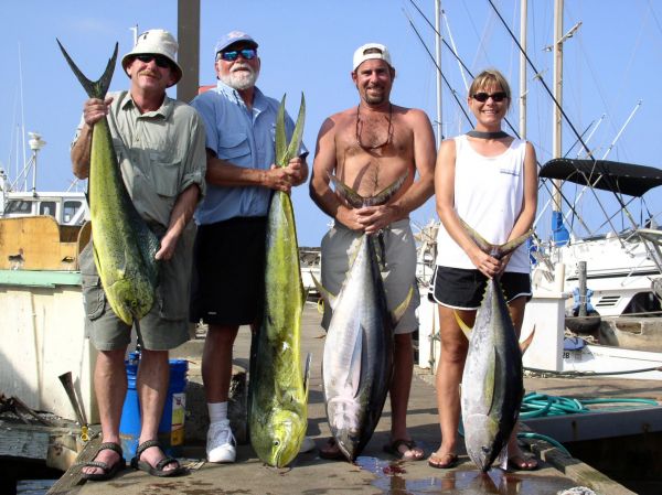 Foxy Lady 12-28-05
Well ALRIGHT! Jack, Rich, Chris and Kim decided to roll the dice and "go for big"! They were rewarded with 2 very nice Yellowfin on light "Stand Up" tackle. A bonus double Mahi Mahi on the way home made a great day even better. Nice job!
