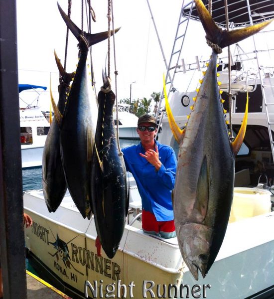 5-23-2013
Aki on the Night Runner
Keywords: ahi,tuna,yellowfin,mahi mahi,dolphin,fish,charter,fishing,oahu,north shore,hawaii,sportfishing,blue,marlin