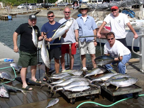 5-3-08
Randy, Lee and their band of merry men knocked the Yellowfin dead- again. These guys don't ever seem to get tired of fishing on the Foxy Lady. Maybe it's because they spend most of thier time "catching"... Nice work boys!
