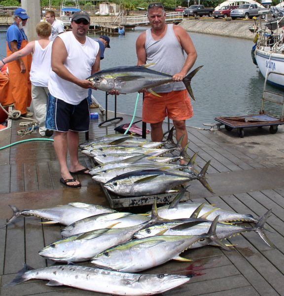 7-9-08
Steve and Todd ankle deep in Yellowfin Tuna. Wow!
