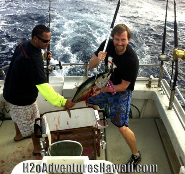 2-10-2013
Keywords: tuna,yellowfin,ahi,hawaii,north shore,charter,boat,fishing,trip,fish,oahu,sportfishing