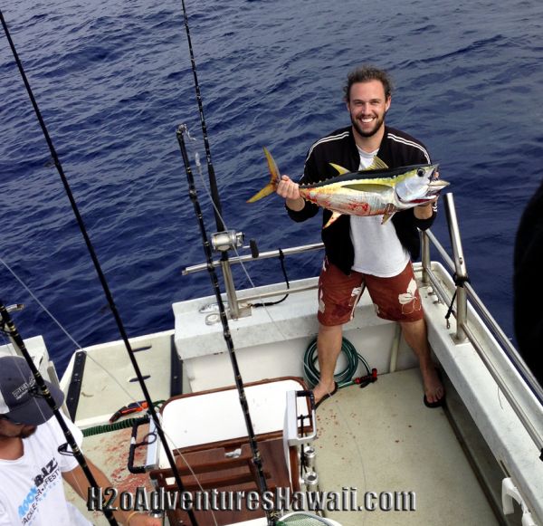 3-10-2013
Keywords: yellowfin,tuna,hawaii,north shore,charter,boat,fishing,trip,fish,oahu,sportfishing