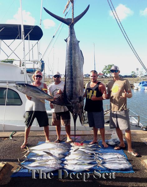 10-12-14
Keywords: blue marlin yellow fin tuna ahi mahi mahi dorado dolphin, sport fishing charter boat sportfishing chupu hawaii oahu 