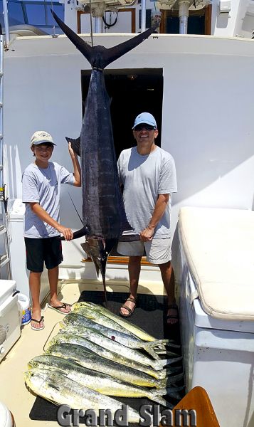 7-1-15
Keywords: Blue Marlin Mahi Mahi Fishing Charter Chupu Hawaii