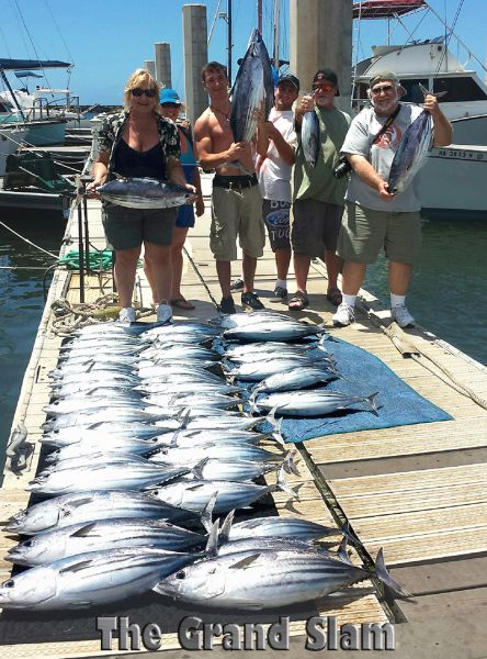 7-2-14
Keywords: Tuna sportfishing charter boat oahu hawaii chupu fishing deep sea hatteras